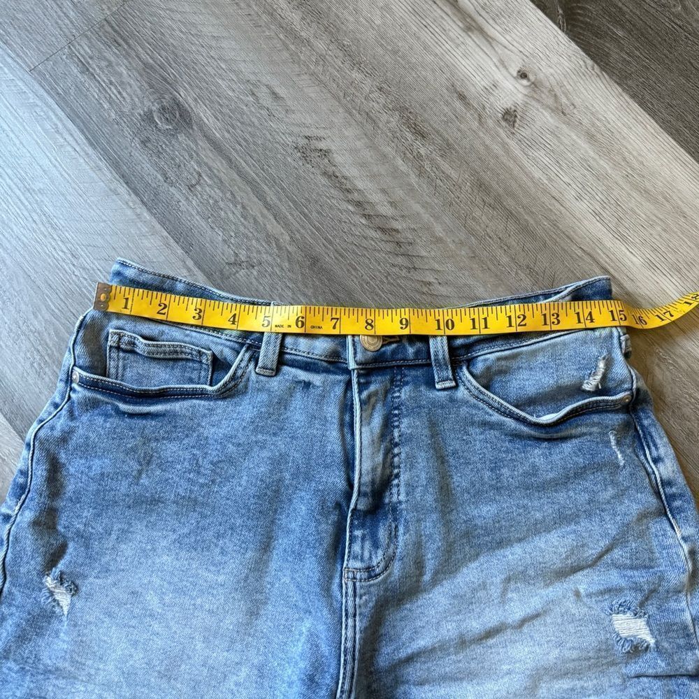 Lauren Conrad High Rise Shorts Light Wash Distressed Denim 10 - Picture 9 of 12